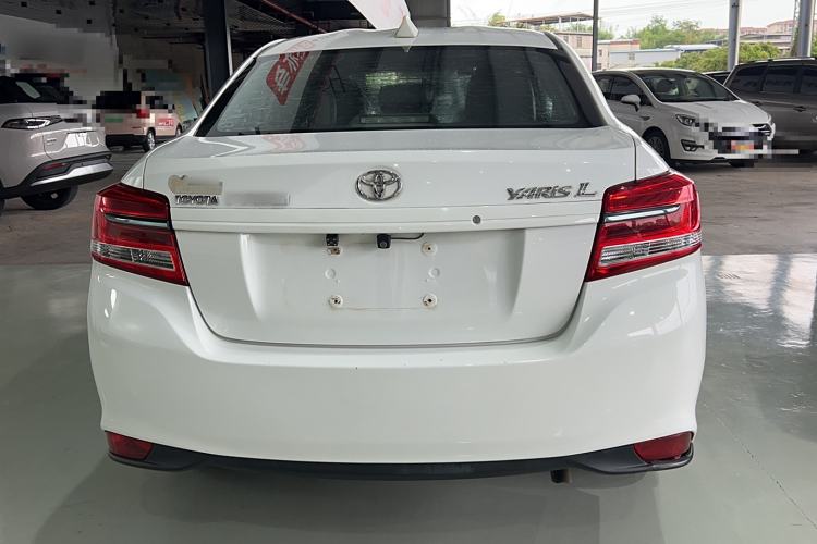 Used Toyota YARiS L 2017 1.5E CVT Dynamic Edition
