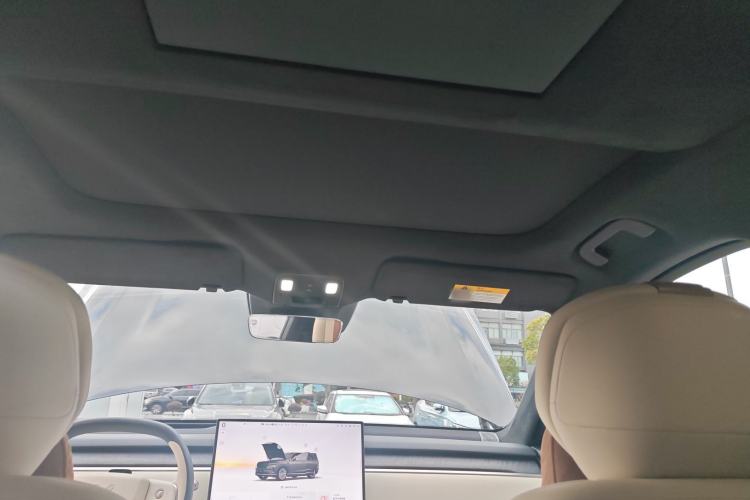 Used ONVO Luxeed L90 
