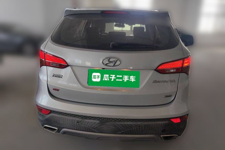 Used Hyundai Santa Fe 2013 2.4L Automatic 4x4 Prestige Edition
