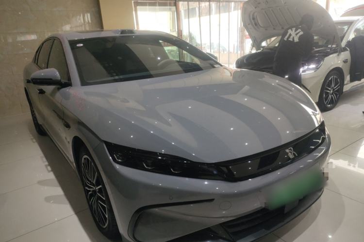 Used BYD Han 2025 DM-i Intelligent Driving Edition 125KM LiDAR Flagship Model
