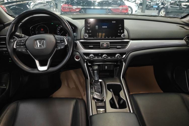 Used Honda Accord 2018 260TURBO Luxury Edition China VI
