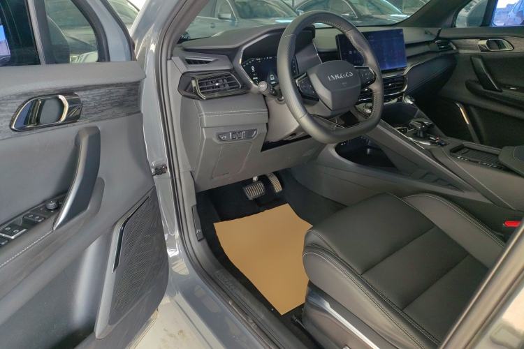 Used Lynk & Co 06 2023 Remix 1.5T JinPro