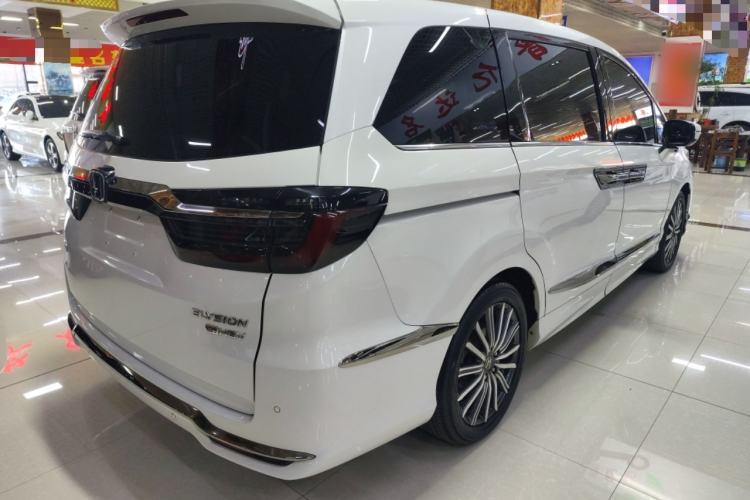 Used Honda Elysion 2022 2.0L eHEV Luxury First Edition