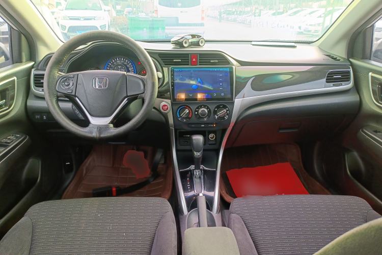 Used Honda Crider 2013 1.8L automatic luxury edition