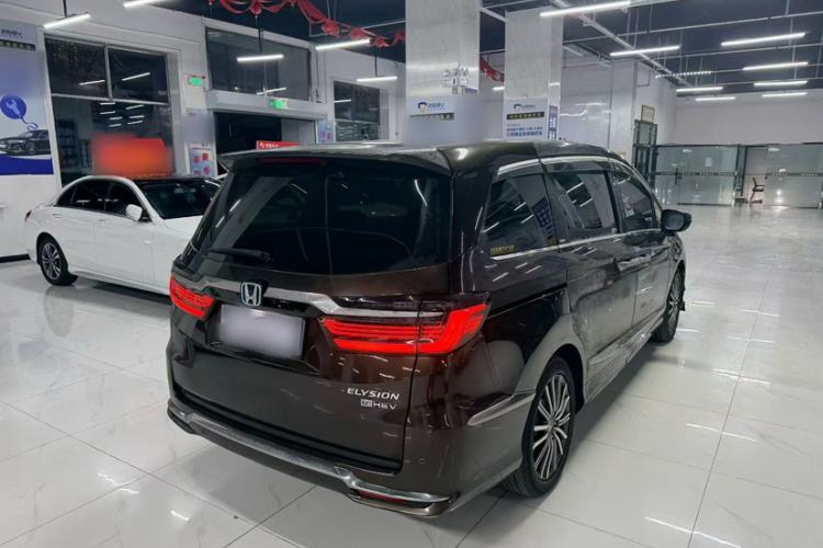 Used Honda Elysion 2022 2.0L eHEV Prestige Edition
