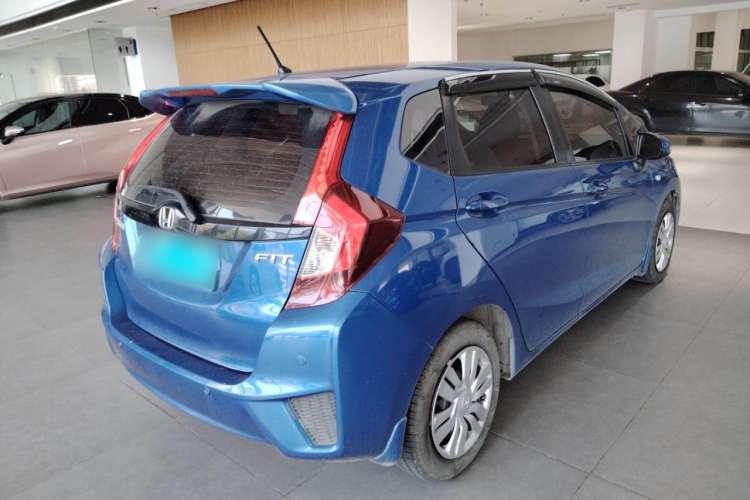Used Honda Fit 2016 1.5L LXS CVT Comfort Sunroof Version
