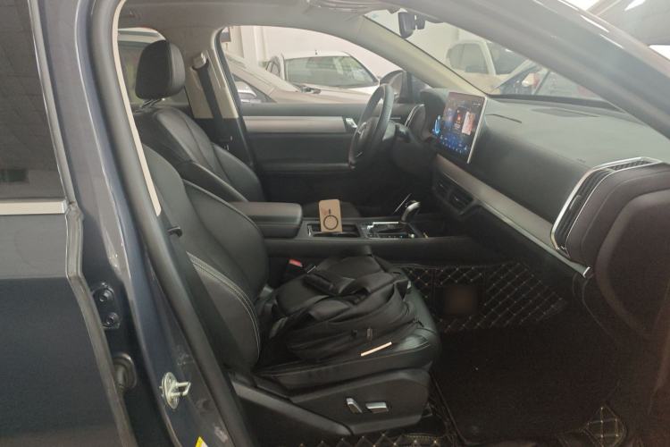 Used BYD Tang 2019 2.0T Automatic SmartConnect Luxury 7-Seater China VI Standard