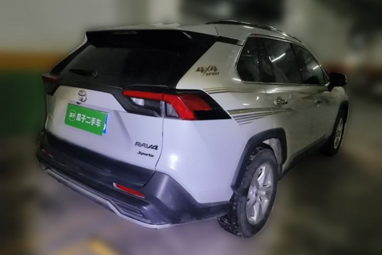 Used Toyota RAV4 2022 2.0L CVT Two-Wheel Drive Urban Edition
