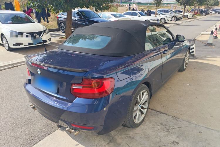 Used BMW 2 Series 2015 220i Convertible Coupe Leading Model
