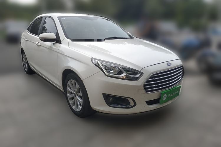 Used Ford Escort 2015 1.5L Automatic Fashion Model
