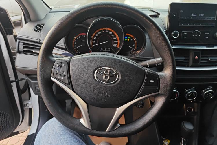 Used Toyota YARiS L 2022 X-Trail 1.5L CVT Luxury PLUS Edition