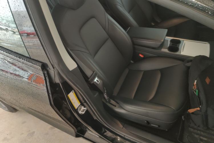 Used Tesla Model 3 2022 Rear-Wheel-Drive Version
