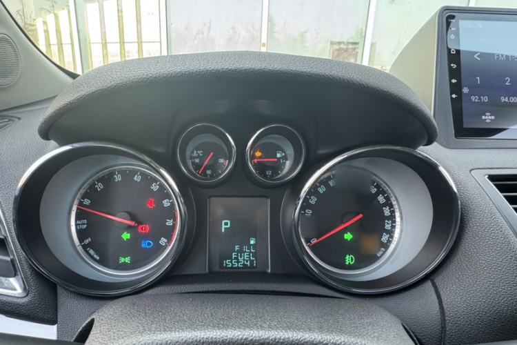 Used Buick Encore 2015 1.4T Automatic Two-Wheel Drive Urban Elite Version