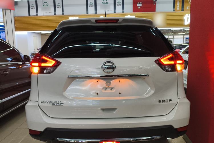 Used Nissan X-Trail 2022 Revised Version 2.0L Two-Wheel Drive Smart Connect Premium Edition
