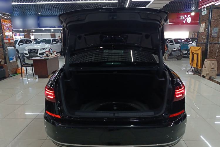 Used Volkswagen Passat 2020 Revised Version 330TSI Luxury Edition China VI Standard
