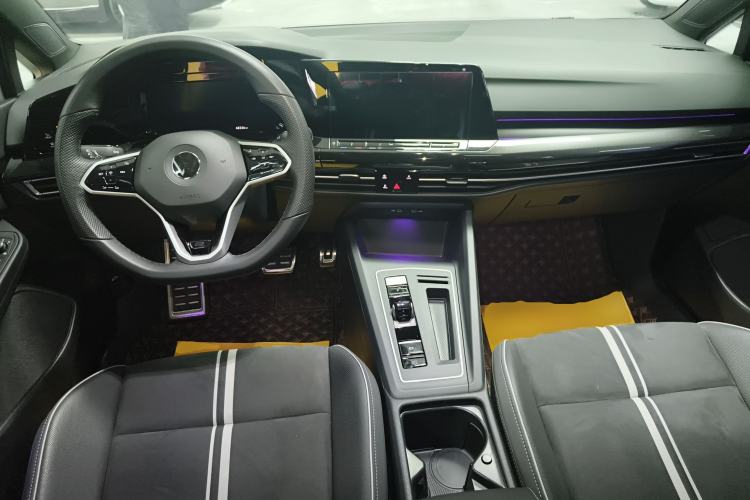 Used Volkswagen Golf 2021 280TSI DSG R-Line
