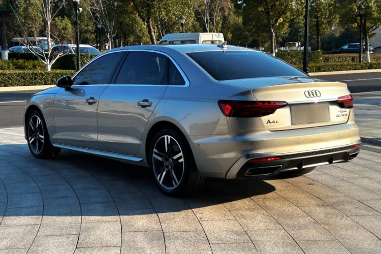 Used Audi A4L 2020 40 TFSI Luxury Dynamic Model
