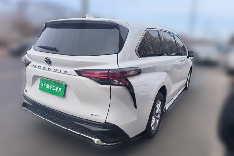 Used Toyota Granvia 2024 2.5L Hybrid Comfort Edition