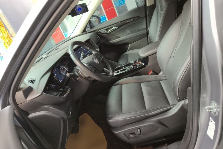 Used Buick Envision 2022 Encore S 652T Two-Wheel-Drive Luxury Model
