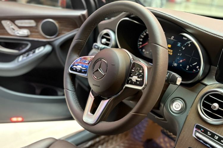 Used Mercedes-Benz GLC 2022 Refreshed GLC 300 L 4MATIC Dynamic Edition Prestige Version