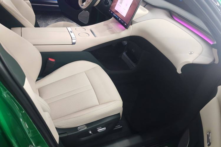 Used  YU7 2025 Ultra-Long Range Rear-Wheel Drive Version
