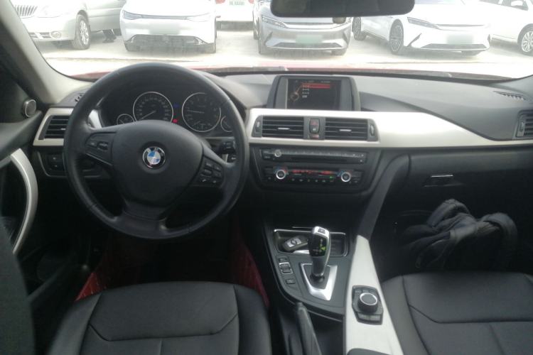 Used BMW 3 Series 2015 320Li Fashion Model
