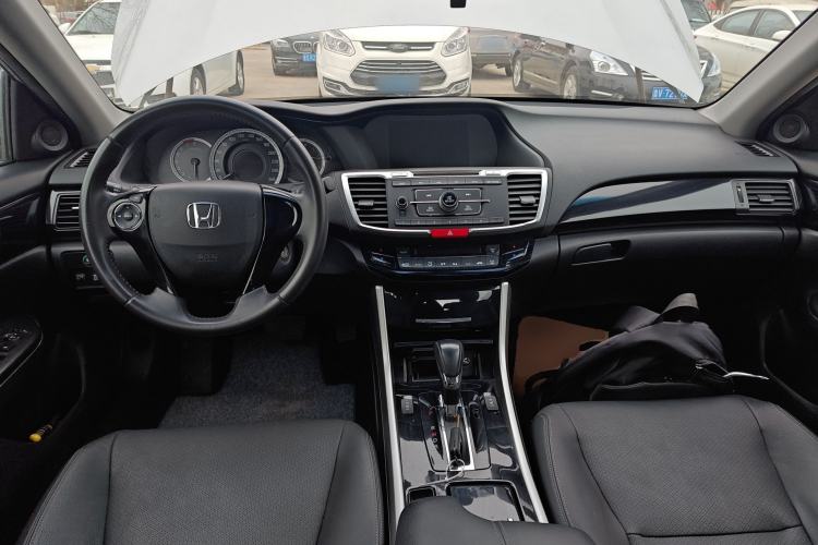 Used Honda Accord 2016 2.0L Elite Edition
