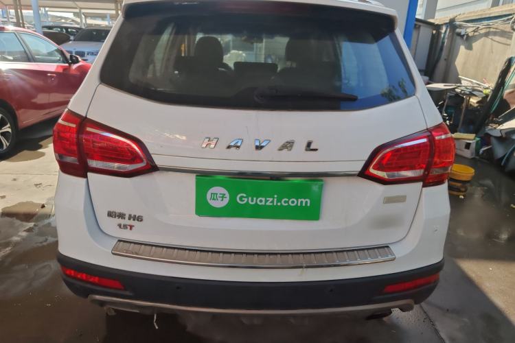 Used Haval H6 2015 Sport Edition 1.5T Automatic Two-Wheel Drive Luxury Model
