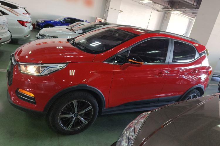 Used BYD Yuan New Energy 2018 EV360 Smart Connected Cool Model