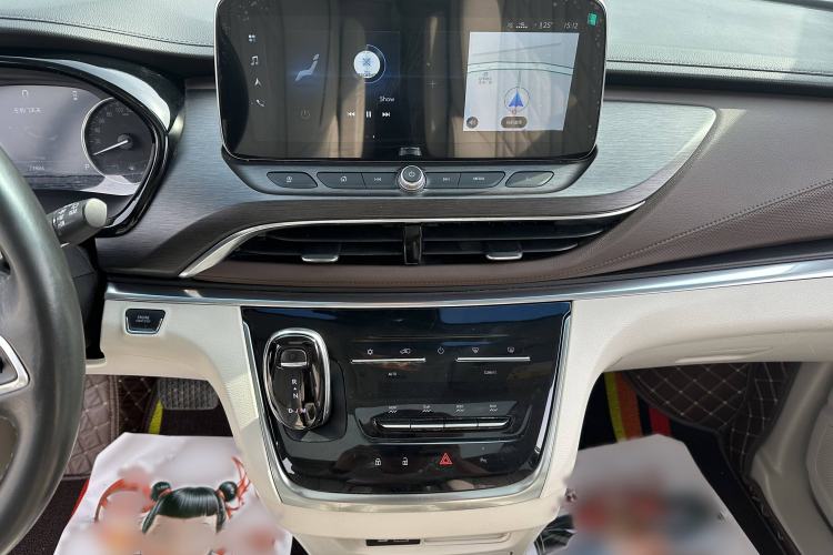 Used Buick GL8 2022 Land Business Class 652T Luxury Model
