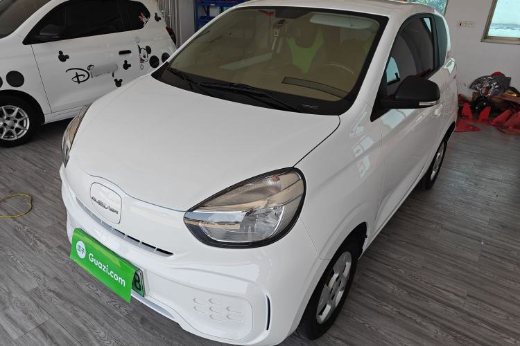 Used Roewe Clever 2021 302 km New Four-Seater Super-Efficient Version