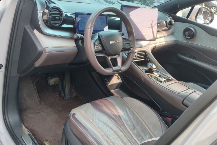 Used BYD Frigate 07 2023 DM-i 100KM Flagship Model
