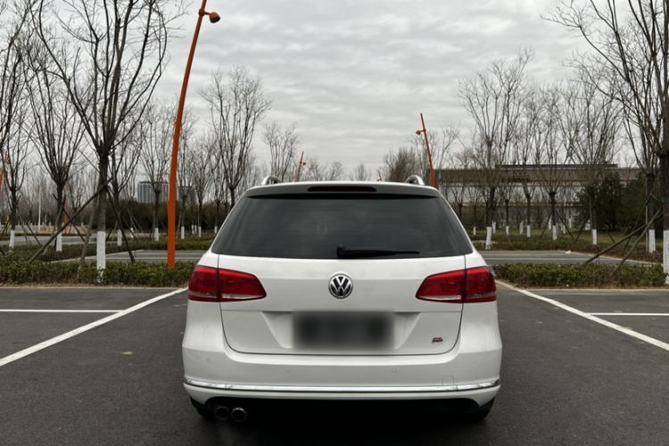 Used Volkswagen Magotan 2012 Travel Edition 2.0 TSI Comfort Version