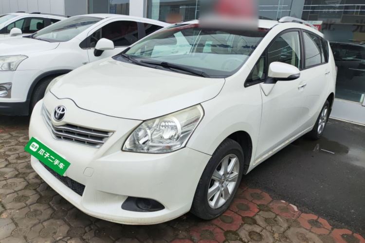 Used Toyota Verso 2014 Starlight 180E CVT Elite Edition