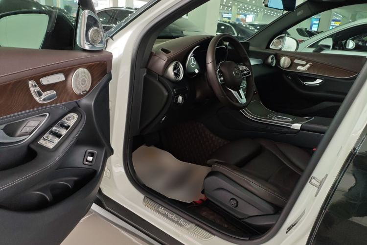 Used Mercedes-Benz GLC 2020 Facelift GLC 260 L 4MATIC Luxury Edition