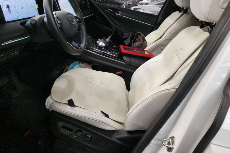 Used GAC Trumpchi M8 2023 Zongshi Series Dual-Motor YuZun Edition
