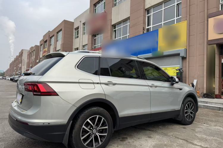 Used Volkswagen Tiguan L 2018 280TSI Automatic Two-Wheel Drive Comfort Edition
