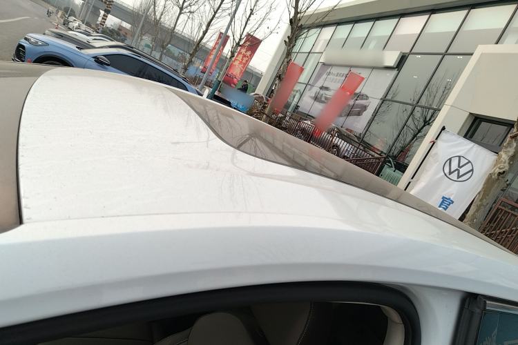 Used Volkswagen Viloran 2024 330TSI Luxury Edition
