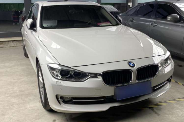 Used BMW 3 Series 2014 320Li Fashion Model
