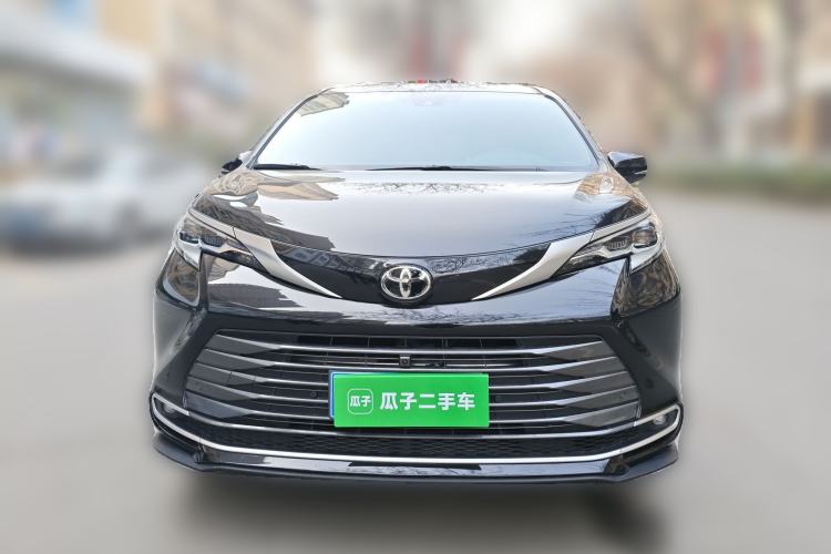 Used Toyota Sienna 2024 2.5L Hybrid Prestige Deluxe Edition