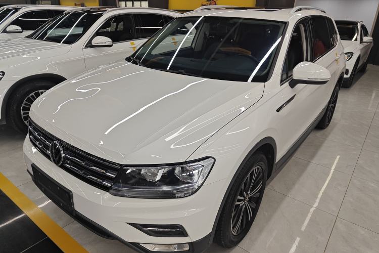 Used Volkswagen Tiguan L 2021 330TSI Automatic Two-Wheel Drive Smart Edition