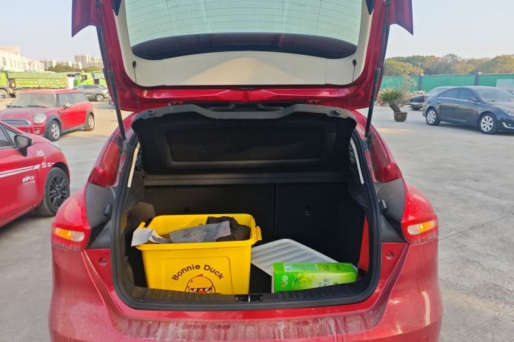 Used Ford Focus 2015 Hatchback 1.6L Automatic Comfort Model
