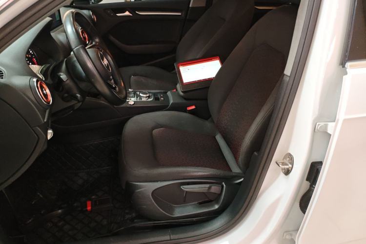 Used Audi A3 2020 Restyled Sportback 35 TFSI Entry-Level China VI Emission Standard
