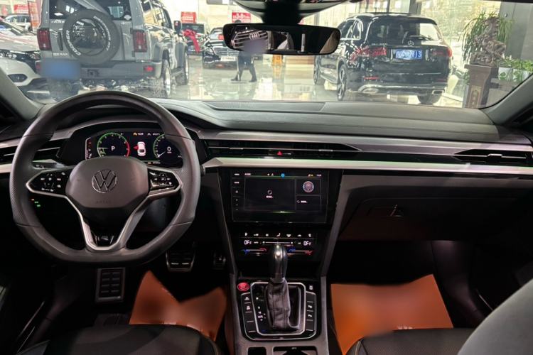 Used Volkswagen FAW-Volkswagen CC 2023 380TSI Striking Edition
