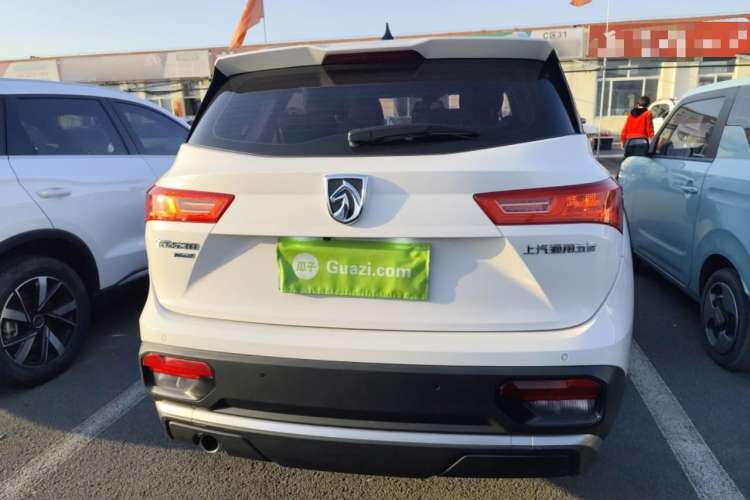 Used Baojun 530 2021 Global Car Anniversary Edition 1.5T Manual Prestige Model 6 Seats
