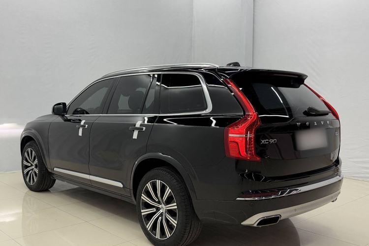 Used Volvo XC90 2021 B5 SmartDrive Luxury Edition 5-seater
