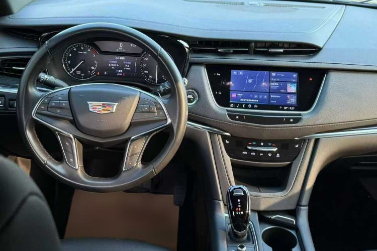 Used Cadillac XT5 2022 2.0T Two-Wheel Drive Luxury Version
