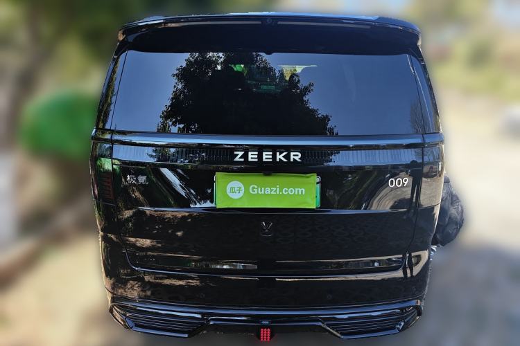 Used Zeekr 009 2024 7-Seater Walk-Through Version Four-Wheel Drive 108 kWh