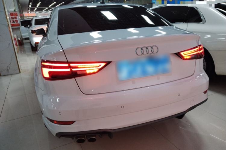 Used Audi A3 2020 Limousine 35 TFSI Fashion Edition China VI Emission Standard