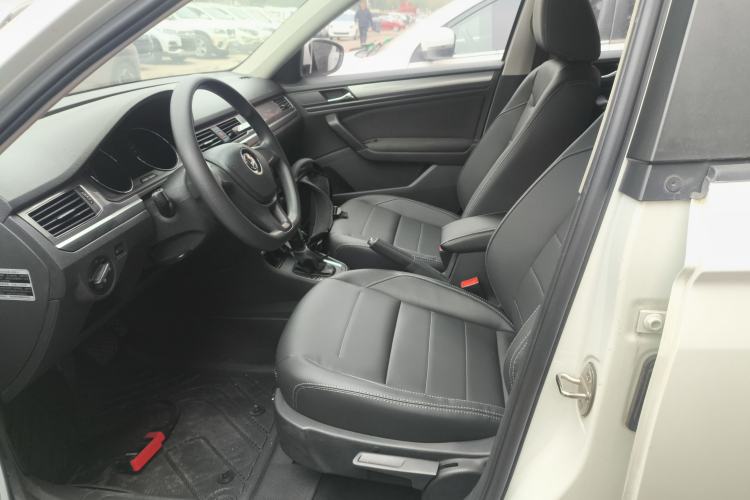 Used Volkswagen Bora 2016 1.6L Automatic Fashion Model